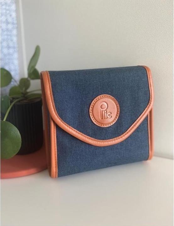 Actual product image Plic Weekly Pill Box with Storage Bag