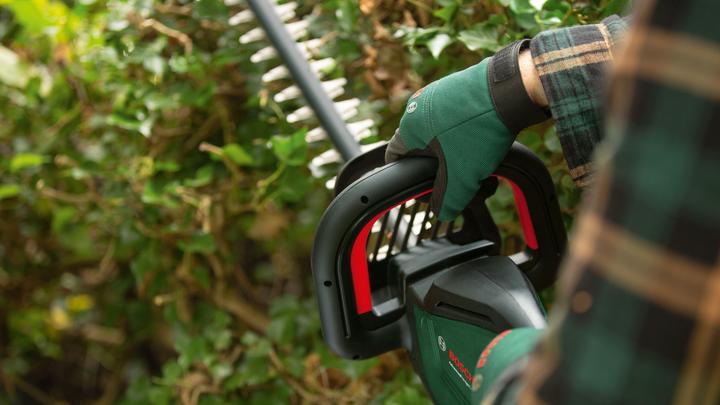 Produktbild Bosch Home & Garden AdvancedHedgeCut 36V-65-28 (Akkubetrieb)