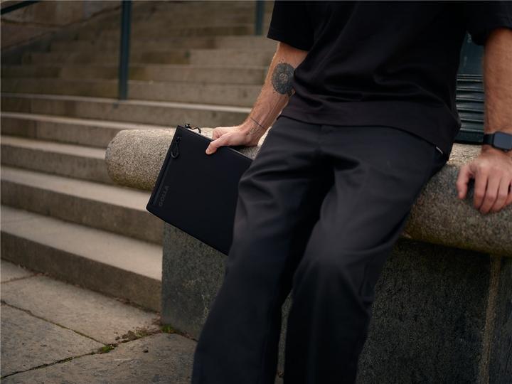 Actual product image Golla Laptop sleeve 15 inch, black (15", HP, ASUS, Dell, Lenovo)
