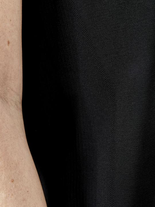 Actual product image Craft Adv Seamless Polo Shirt W (L)