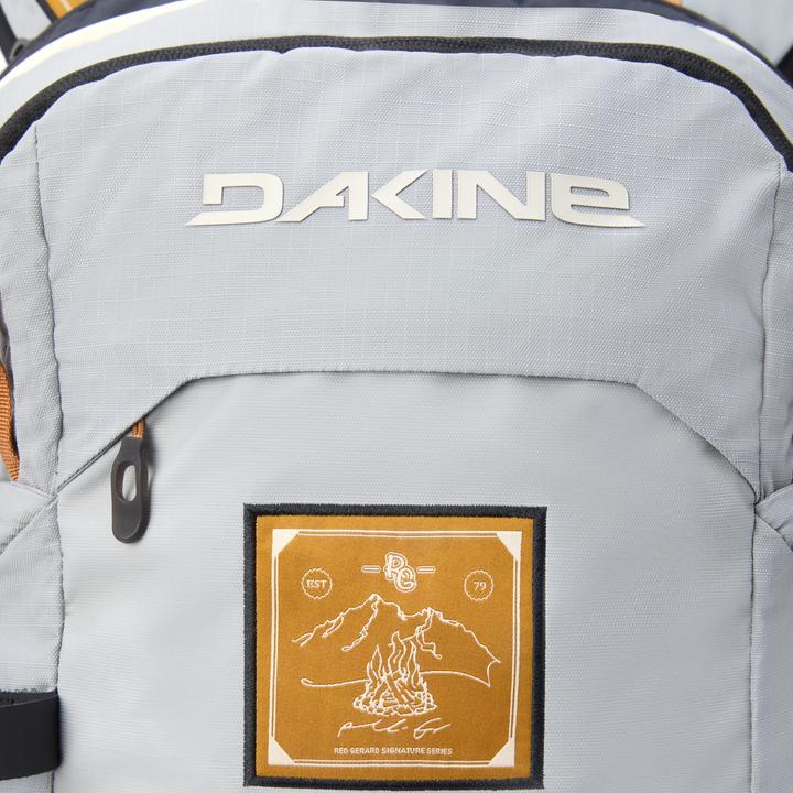 Produktbild Dakine Team Poacher Backpack 22l Red Gerard (22 l)