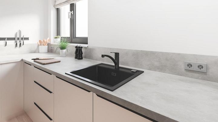 Produktbild Grohe Start QuickFix Küchenarmatur, flacher Auslauf, schwenkbar, mattschwarz