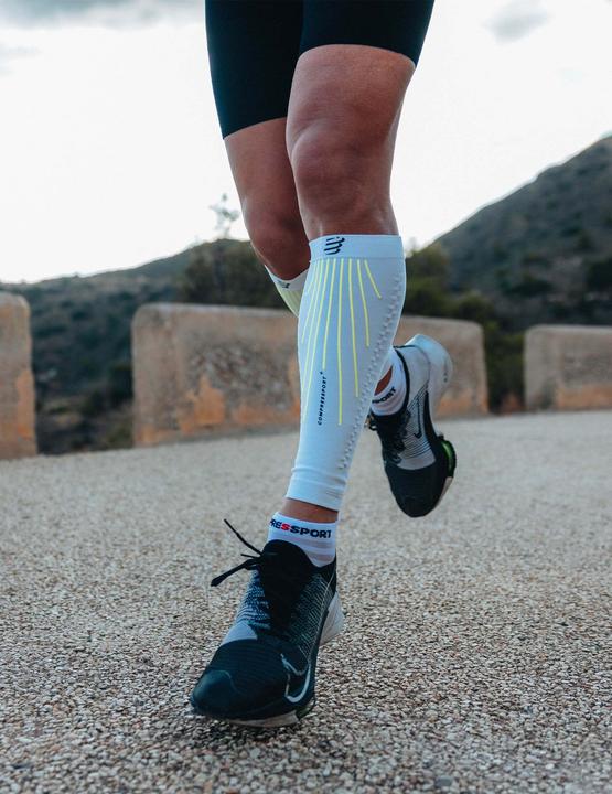 Produktbild Compressport R2 Aero