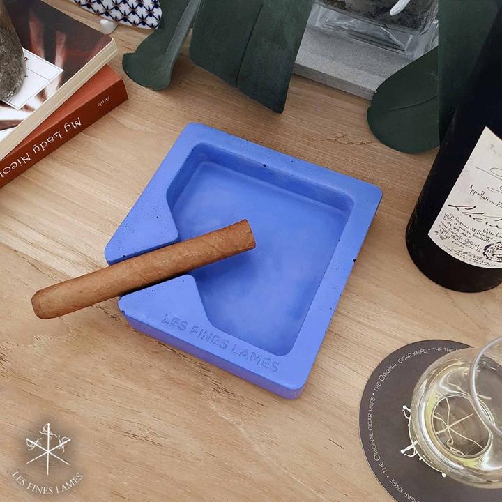 Image du produit Les Fines Lames Cendrier Monad Blue (AS0607004)