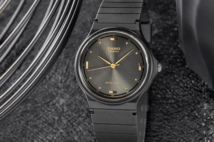 Actual product image Casio MQ-76-1ALDF Damenuhr + BOX