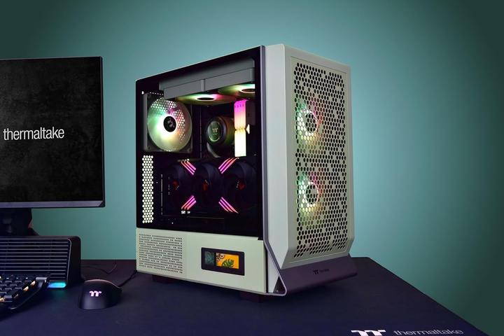 Image du produit Thermaltake Ceres 300 TG ARGB (ATX, Mini-ITX, mATX)