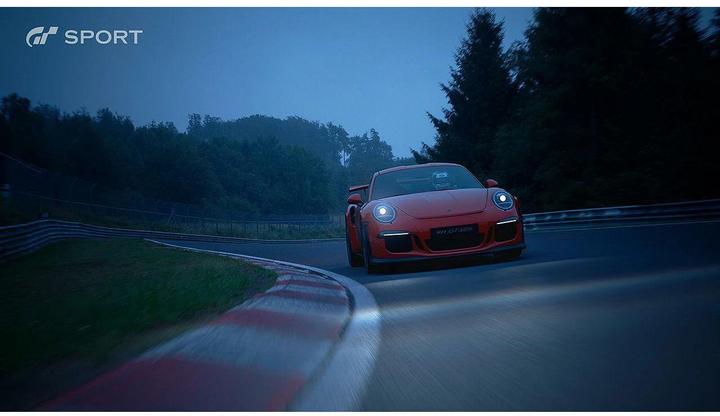 Image du produit Sony PlayStation Hits: Gran Turismo Sport (PS4, Multilingue)
