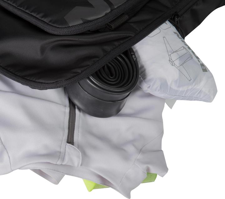 Actual product image Rockrider ST 900 (12 l)