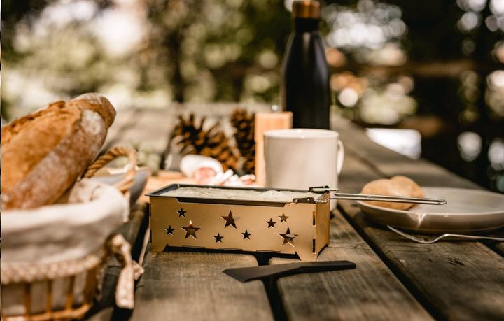 Produktbild Kadastar Teelicht-Raclette 2go Golden Star Gold/Schwarz