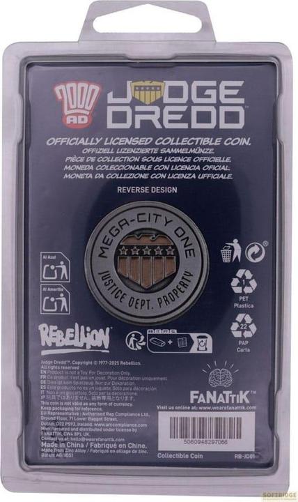 Actual product image Fanattik 2000 AD Sammelmünze Judge Dredd Mega-City One Limited Edition