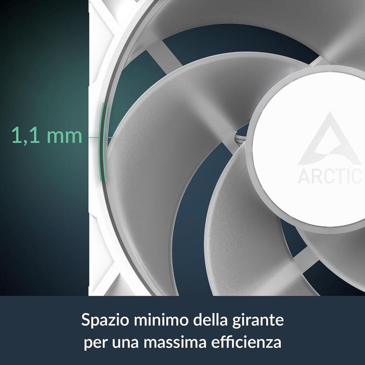 Actual product image Arctic Ventilateur de boitier P12 Pro Reverse RGB - 12cm (Blanc) (120 mm, 1 x)