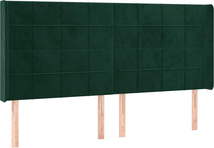 Vert foncé