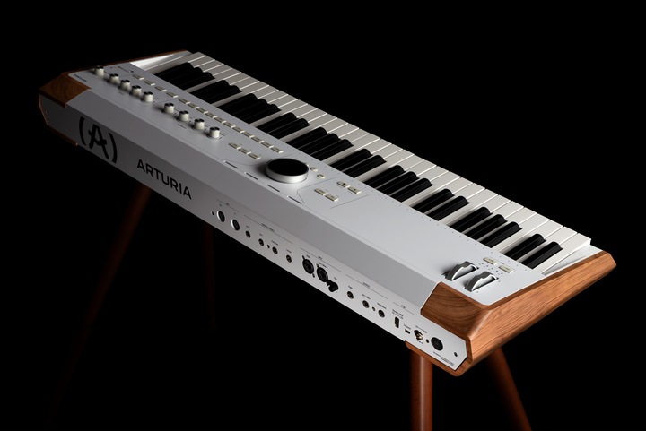 Actual product image Arturia AstroLab (61 Keys)