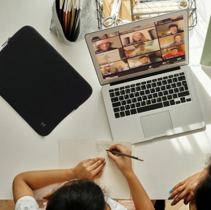 Immagine prodotto Mobilis Manicotto di schiuma di memoria della pelle 12. (14", Apple)