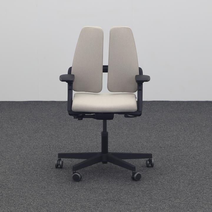 Produktbild Sitag Bürostuhl SitagXilium DuoBack swissmade mit 4D Armlehnen, Beige, Neu (46 - 60 cm)