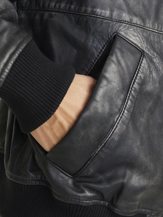 Immagine prodotto Jack & Jones Joraustin Leather Bomber Jkt Styd Aw24 (S)