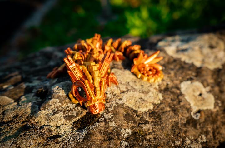 Produktbild TwoMoons Steampunk Baby Drache
