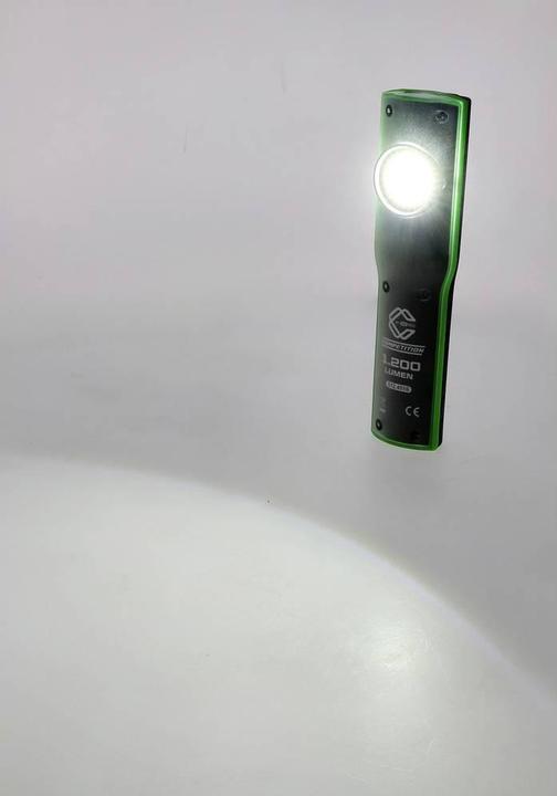 Image du produit KS Tools 512.4510 COMPETITION LED-Arbeitsleuchte, dimmbar, 1200 Lumen, mit Lades (1200 lm)
