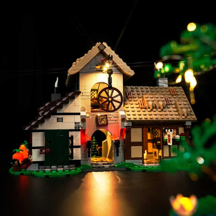 Produktbild BrickBling LED Licht Set für LEGO Mittelalterlicher Stadtplatz (10332) inkl. Fernbedienung