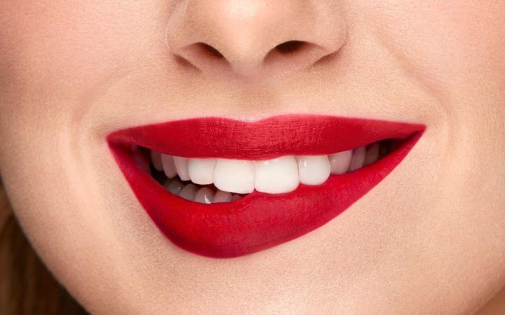 Immagine prodotto Pupa Milano Sono a prova d'amore Kiss Me Red (011)