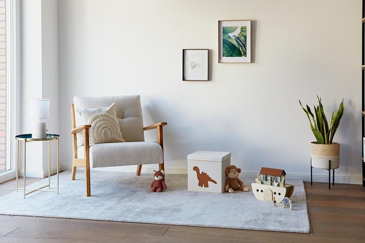 Actual product image Love it Store it PREMIUM toy box with motif