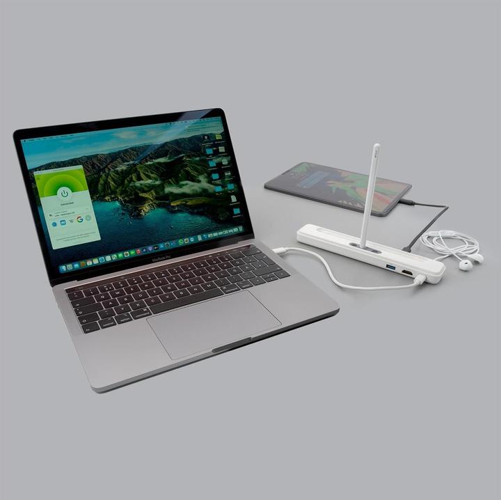 Produktbild 4smarts 4in1 Hub mit Etui (USB-C)