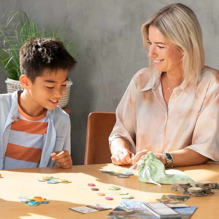 Actual product image Kosmos Familienspiel Cascadia – Im Herzen der Natur (German)