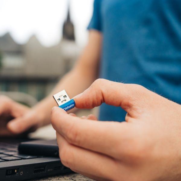 Produktbild Verbatim Nano USB (16 GB, USB-A, USB 3.0)