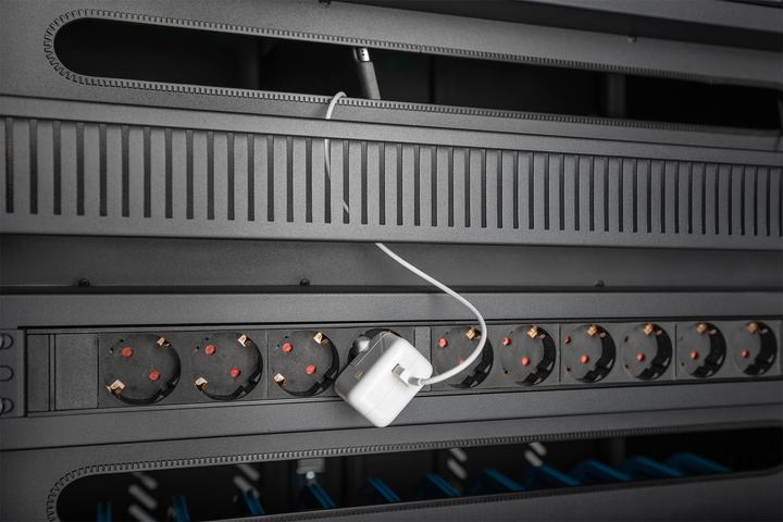 Produktbild Digitus Mobiler Ladeschrank, 15.6", USB-C 30 Ladestationen, PDU, Lüfter, 1260 x 824 x 650 mm