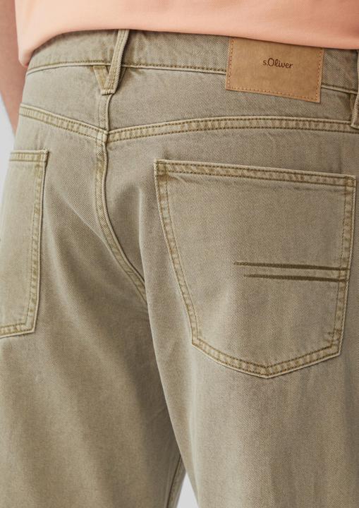 Produktbild S.Oliver Jeans-Hose Coloured Jeans-Bermuda / Regular Fit / Mid Rise (36)