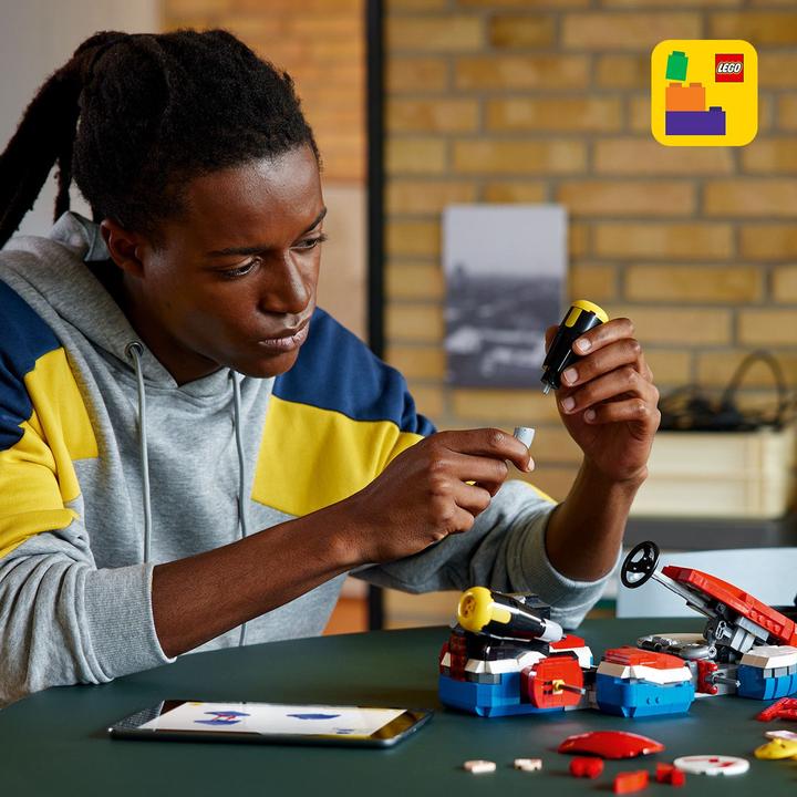 Actual product image LEGO Mario & Standard-Kart (72037, LEGO Super Mario, LEGO Rare Sets)