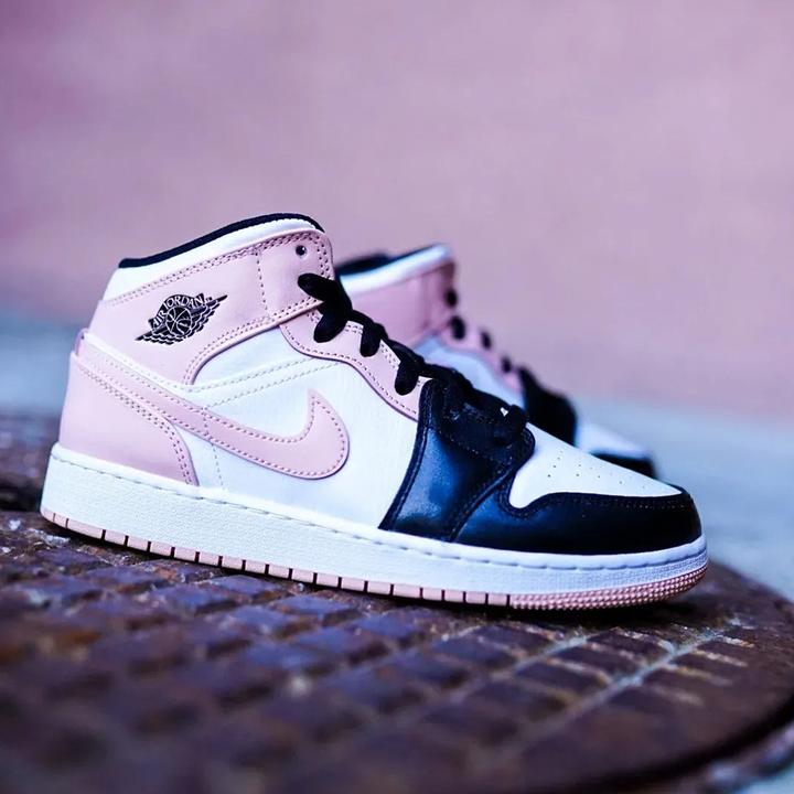 Image du produit Nike Air Jordan 1 (39)