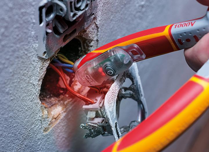 Produktbild NWS Spannungsprüfer (CAT III 300V)