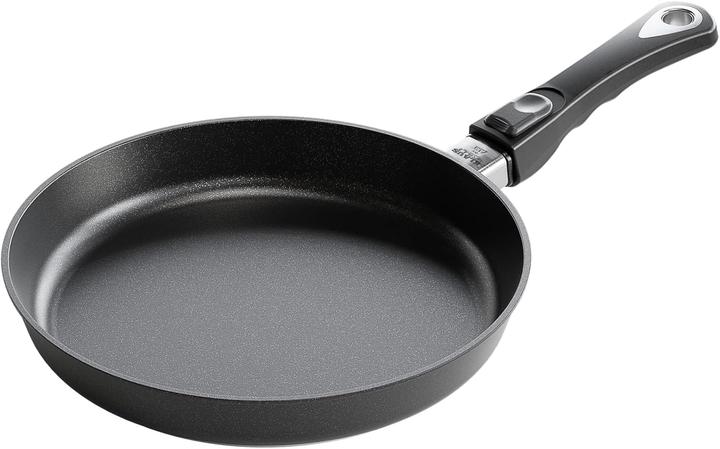 AMT Schmorpfanne Induktion, abnehmbarer Stiel, Sonder-Edition Klaus grillt (Casserole + stew pot, Aluminium, 28 x 5 cm)