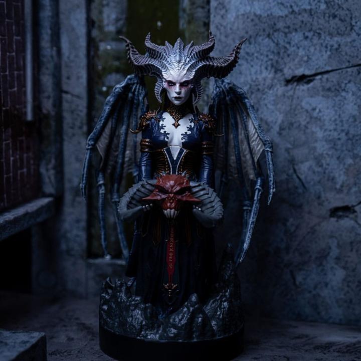 Image du produit Exquisite Gaming Diablo IV : Lilith - Cable Guy (PS5)