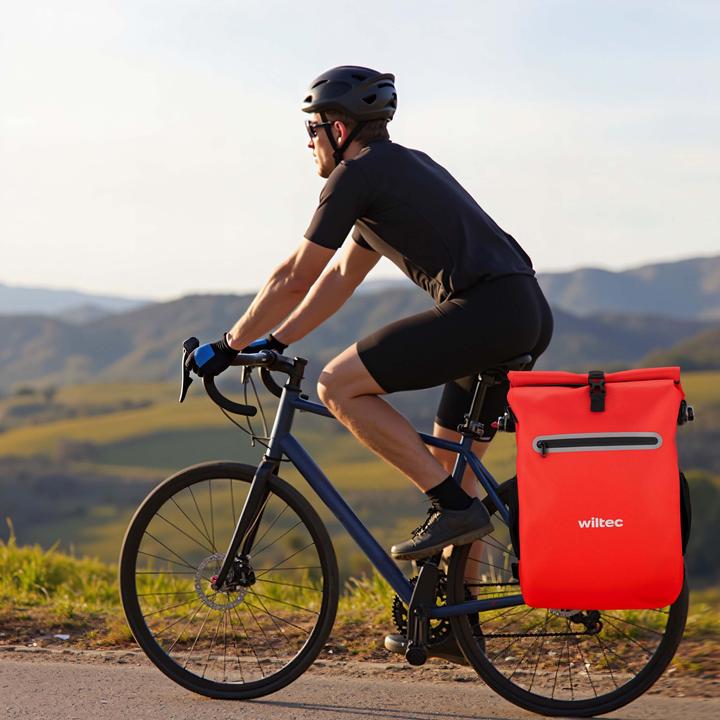 Produktbild Wiltec Gepäckträgertasche rot 20l Fahrradtasche Rucksack Gepäcktasche (20 l, Gepäckträgertasche)