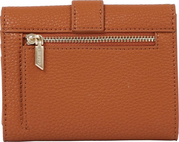 Produktbild Calvin Klein Damen Geldbeutel Ck Must Plus Trifold Wallet Medium Gross, Braun (Cognac), Einheitsgrösse