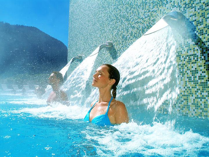 Produktbild Smartbox 5-stündiger Spa-Zugang für Paare in den Bains de la Gruyère (2 Personen)