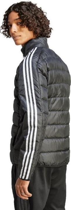 Actual product image Adidas Essentials 3-Stripes Light men's down jacket (M)