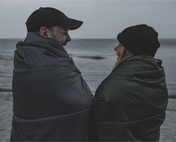 Produktbild Easy Camp Schlafdecke Falcon Blanket Green (dunkelgr?n, Modell 2025) (200 cm)