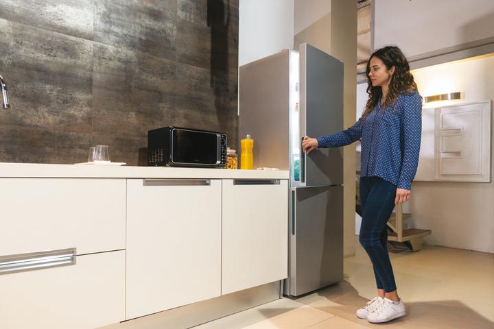 Actual product image Candy Fridge-freezer combination CCE4T618ES (341 l)