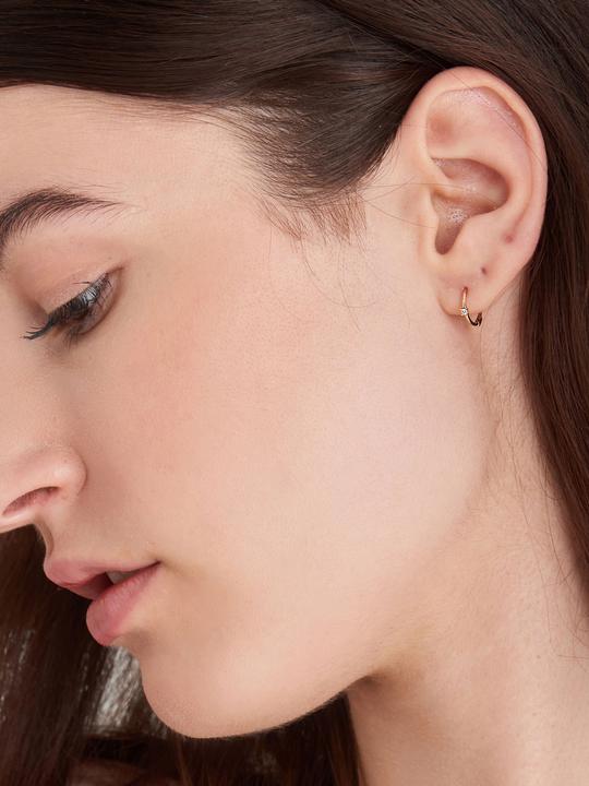 Image du produit Ania Haie Boucles d'oreilles Huggie en or 14 carats avec un seul diamant (Or jaune 585)