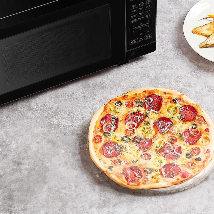 Immagine prodotto Avilia Magnetron con grill, 8 programmi preimpostati, funzione ECO e blocco sicurezza bambini (20 l)