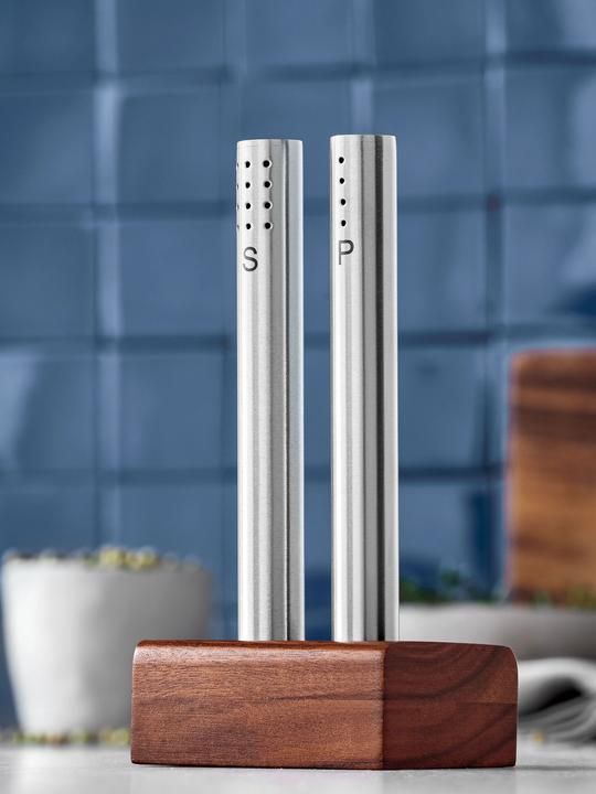 Produktbild WMF Salzstreuer und Pfefferstreuer Set 3-teilig Cromargan Edelstahl mattiert mit Holz-Ständer (Salz, Pfeffer)