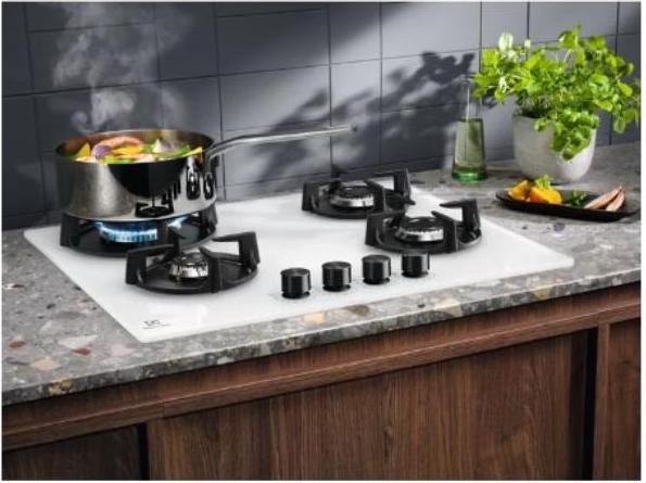 Actual product image Electrolux EGG64272W White Built-in 59 cm Gas 4 Cooker(s)