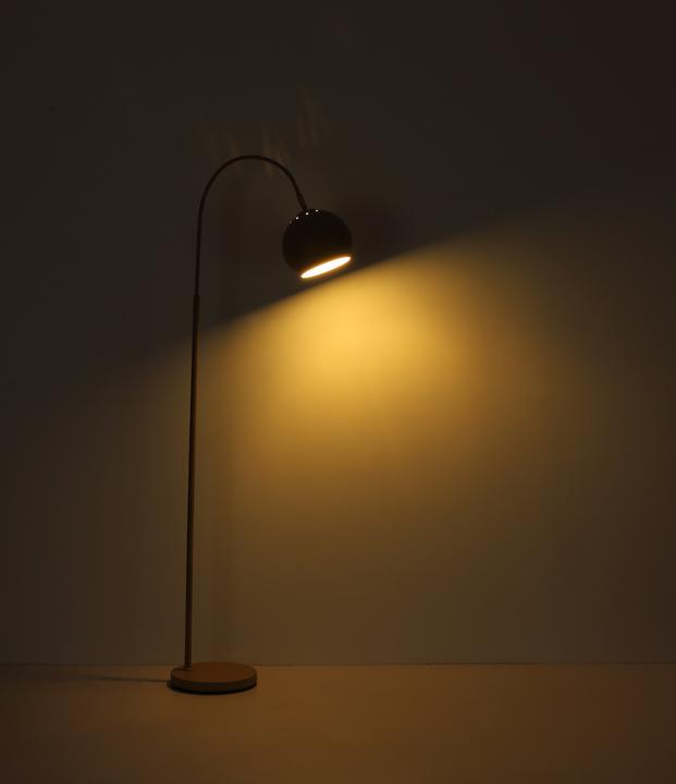 Actual product image Globo Benno (E27)