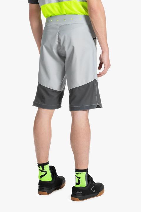 Produktbild VR46 SHORT 23 MANEDIUM GREY (30)