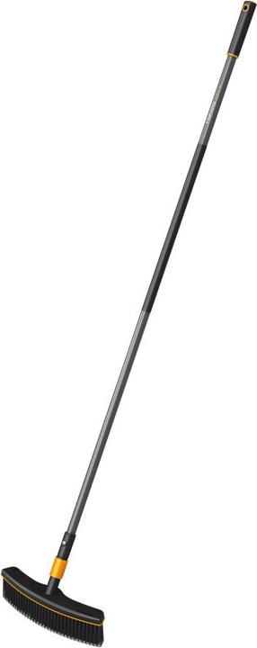 Actual product image Fiskars Street broom (1 pcs.)