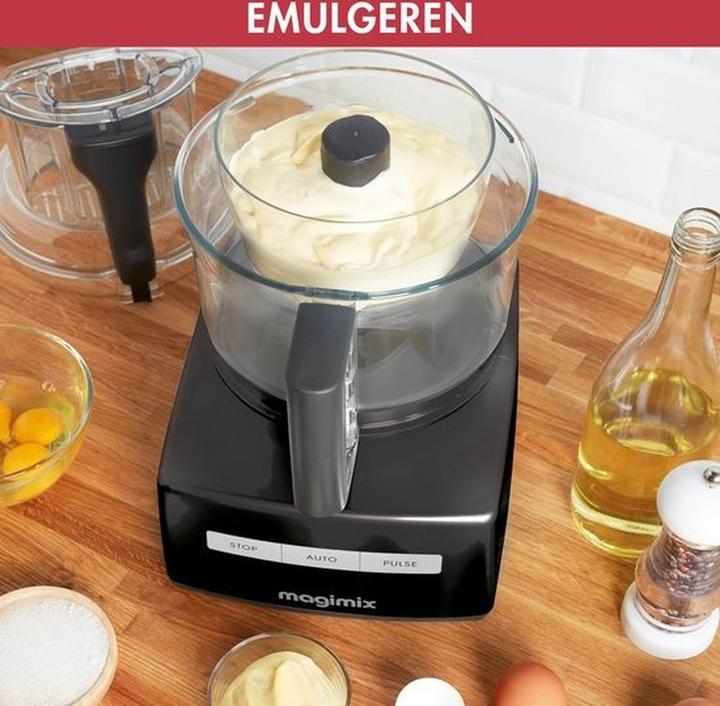 Actual product image Magimix CS 3200 XL Food Processor with Citrus press, Black (2600 ml, 650 W)