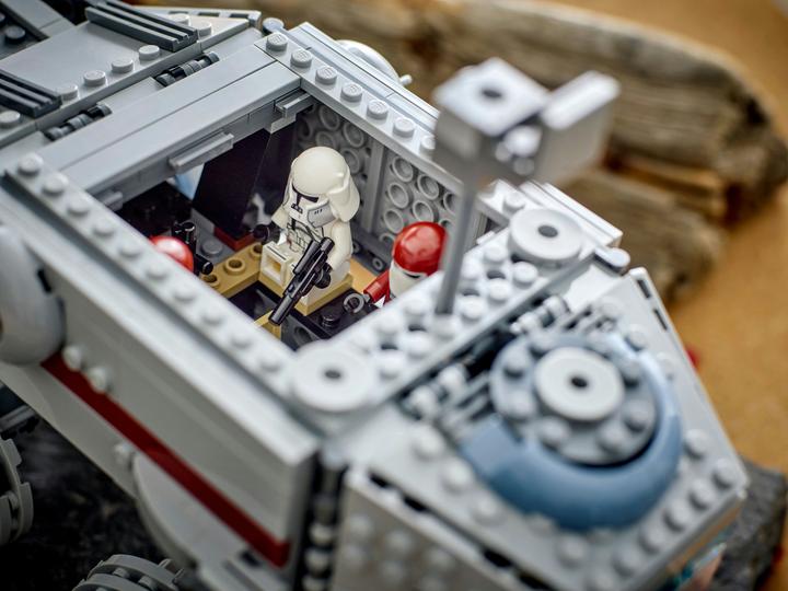 Produktbild LEGO Republikanischer Juggernaut (75413, LEGO Star Wars)